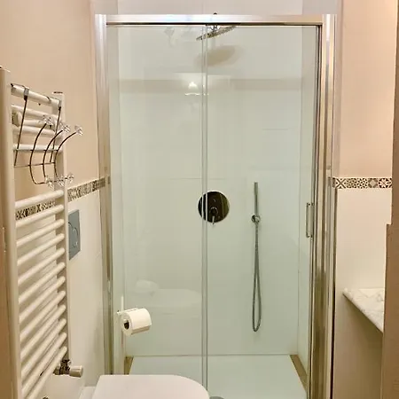 Cernaia 3* 라스페치아